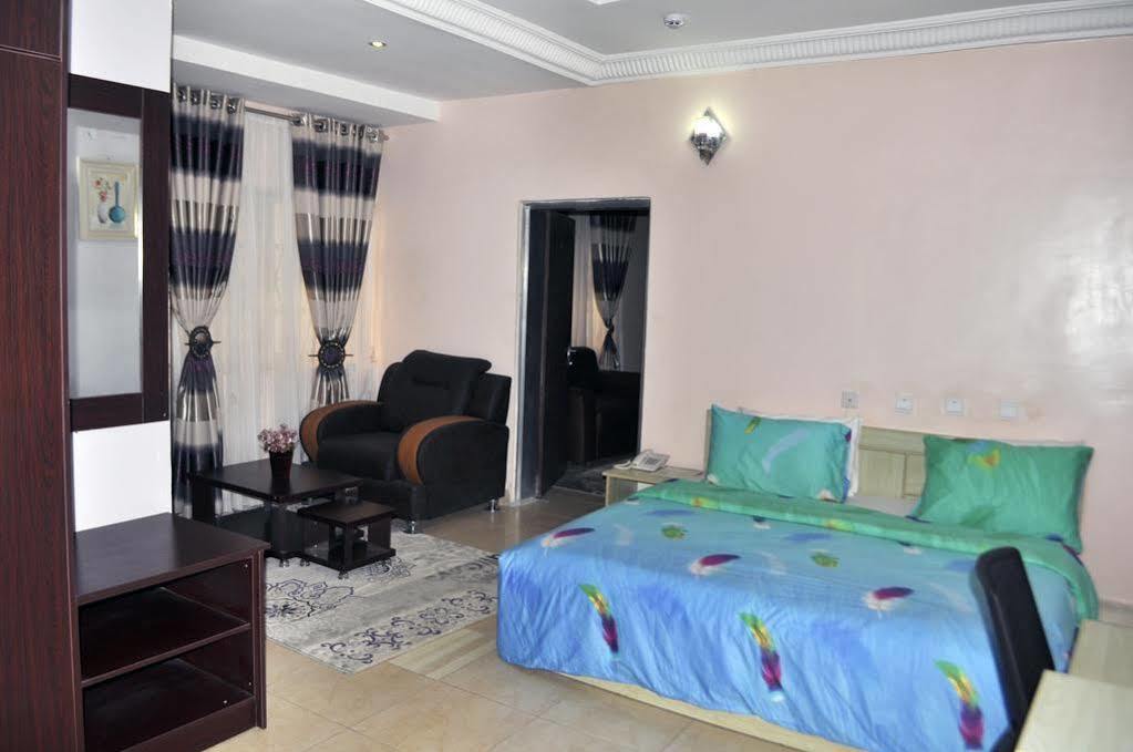 Laps New World Hotel Abuja Exterior photo