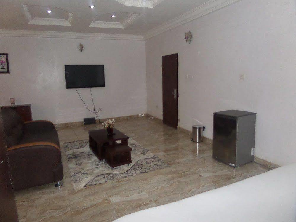 Laps New World Hotel Abuja Exterior photo